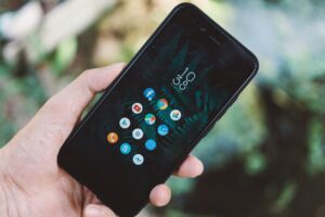Read more about the article So sánh nhắc lịch họp online bằng Zalo AI và Gemini