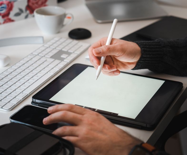Read more about the article Claude viết truyện thiếu nhi kèm mô tả tranh: đủ dùng cho bản nháp đầu?